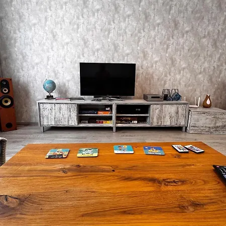 With A View Of Nature アパート *